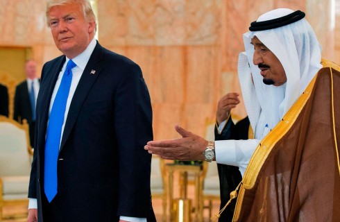 پرداخت رشوه به روش سعودی به ترامپ برای دور زدن قانون