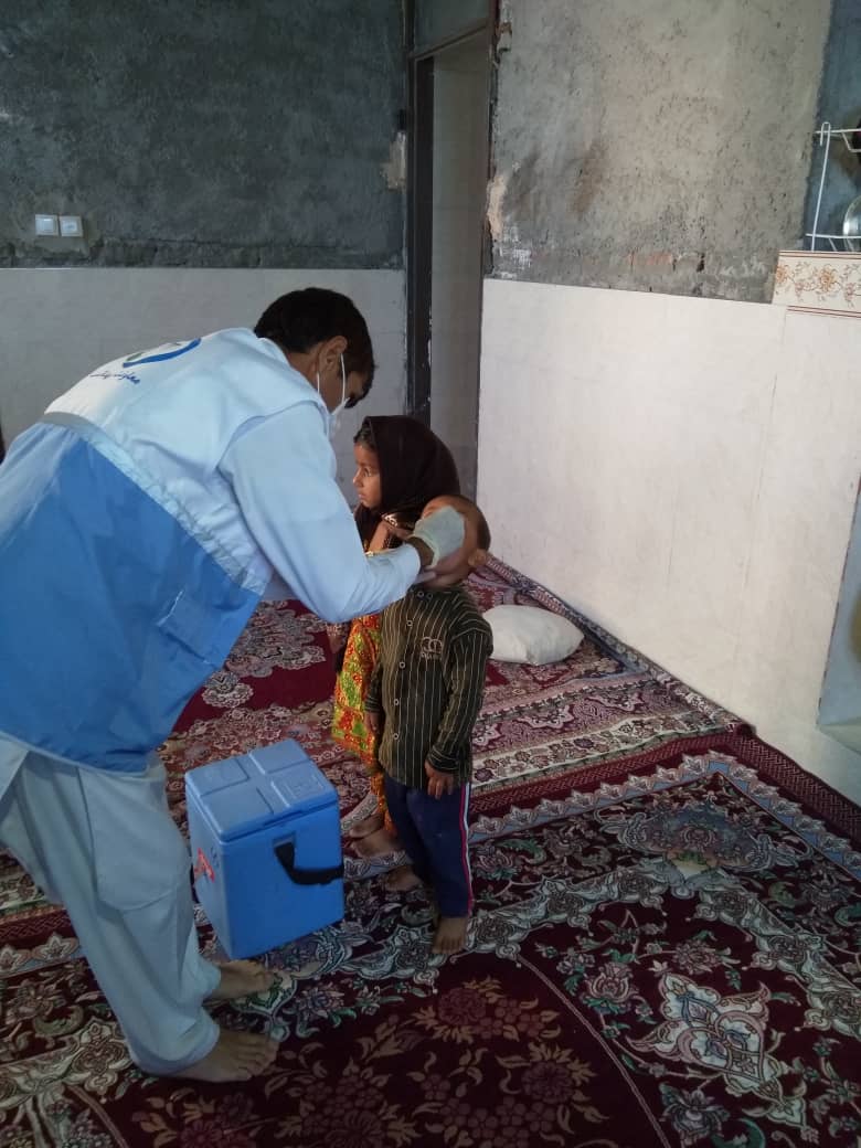 طرح واکسیناسیون قطره خوراکی فلج اطفال در ایستگاه آخر دلگان