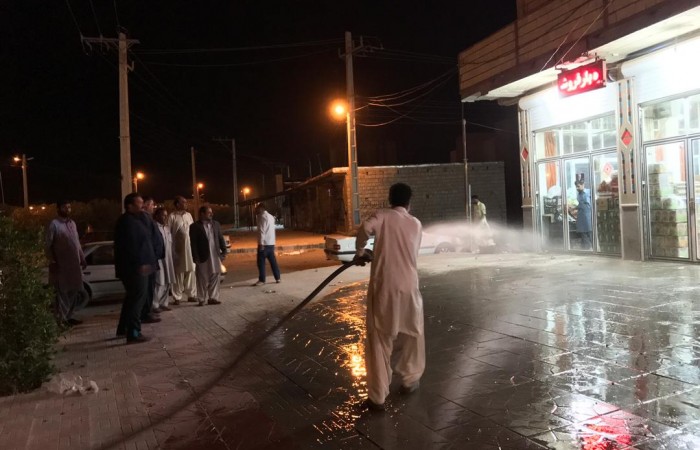 اجرای عملیات گند زدایی و ضد عفونی معابر شهرستان دلگان