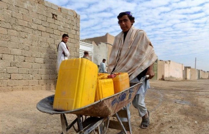 بی بهره بودن اهالی گنبد علوی از آب لوله کشی/ مدیر آبفای روستایی دلگان پاسخگو نیست