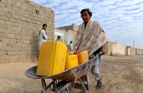 بی بهره بودن اهالی گنبد علوی از آب لوله کشی/ مدیر آبفای روستایی دلگان پاسخگو نیست
