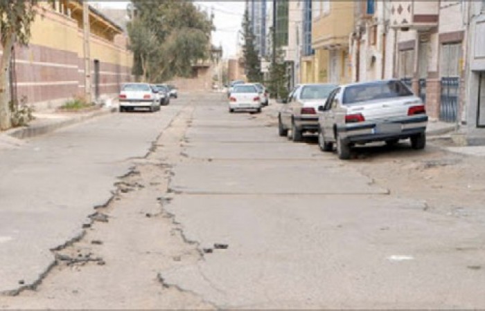 پای لنگ خدمات شهری در مرکز پهناورترین استان کشور/ وقتی آسفالت چهل تکه بر پیکر زخمی زاهدان رخ نمایی می کند