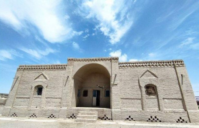 عمارت بزی خالصی نگین کهن تاریخ نیمروز