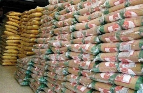 توزیع برنج تنظیم بازار در سراوان