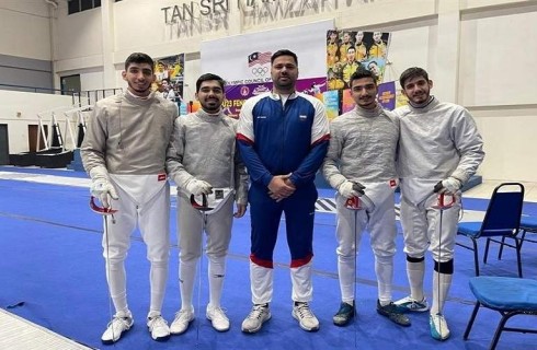 شمشیربازان جوان ایران روی سکوی آسیا